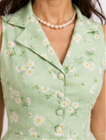 Hearts & Roses Katie Floral Swing Dress